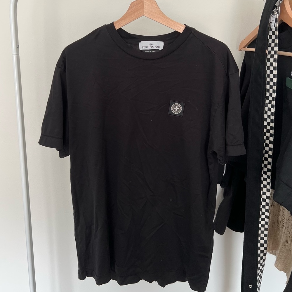 stone island t shirt with logo patch